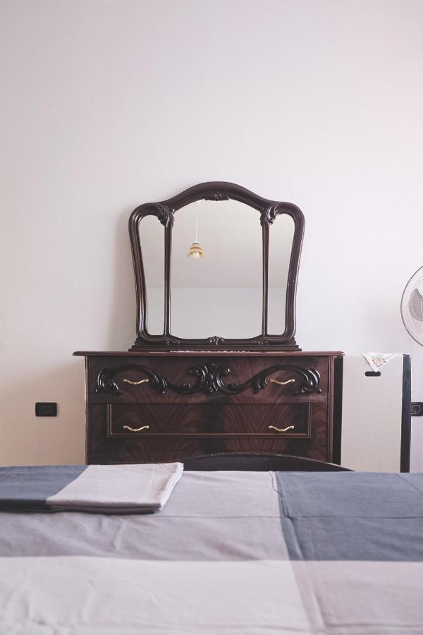Apartments Mehmeti Vlorë 外观 照片